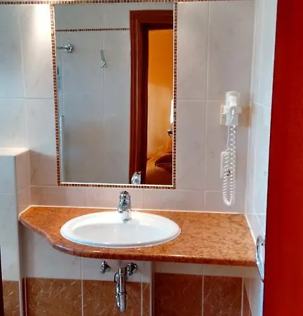 Aparthotel Lekavski 3*