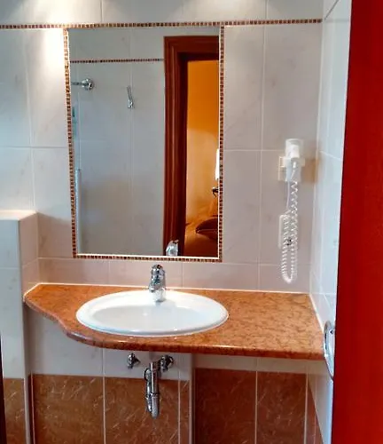 Aparthotel Lekavski 3*