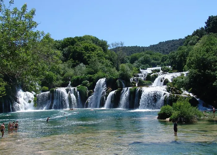 Lekavski Ξενοδοχείο με διαμερίσματα 3*