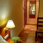 Aparthotel Lekavski 3*