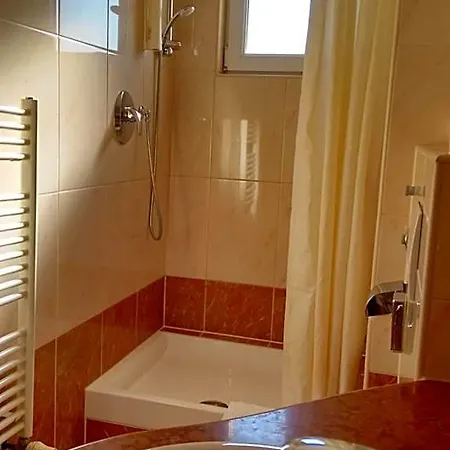Aparthotel Lekavski Aparthotel 3*